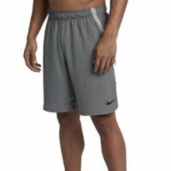 Nike Dri-fit Training Shorts in Gunsmoke Gray size medium - Picture 2 of 9